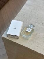 Chanel No 5 L'Eau Chanel 100ml - Image 2