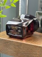 Versace Crystal Noir 90ml - Image 9