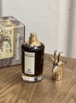 Changing Constance Penhaligon's 75ml - Image 4